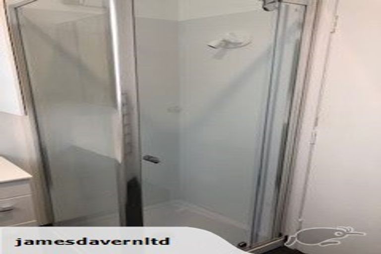 Photo of property in 7 Kotuku Street, Te Atatu Peninsula, Auckland, 0610