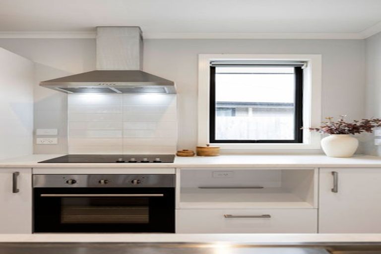 Photo of property in 4/23 Montgomery Crescent, Bader, Hamilton, 3206