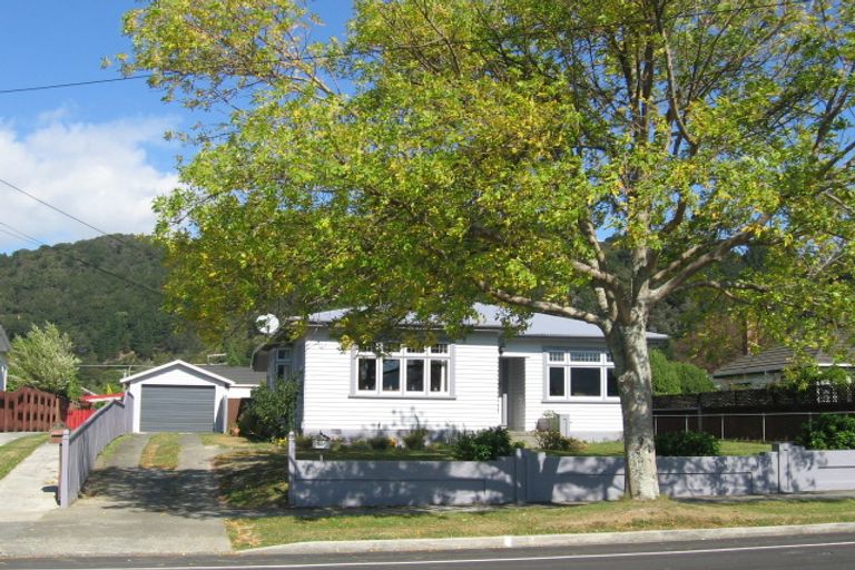 Photo of property in 45a Seddon Street, Wallaceville, Upper Hutt, 5018