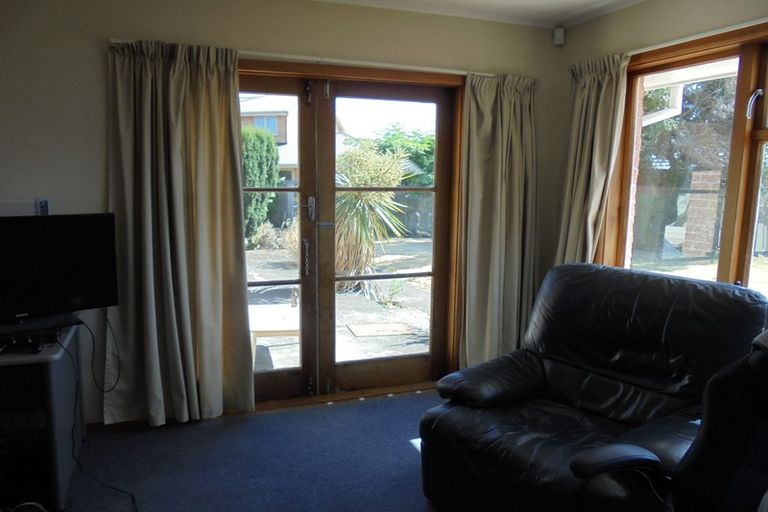 Photo of property in 102 Teesdale Street, Burnside, Christchurch, 8053
