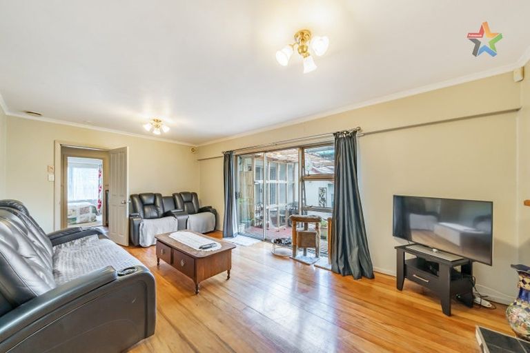 Photo of property in 59 Coast Road, Wainuiomata, Lower Hutt, 5014