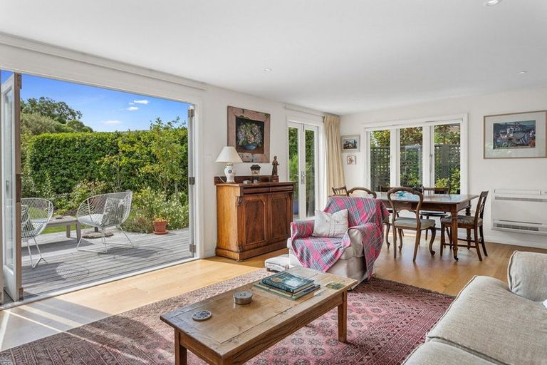 Photo of property in 1/2 Heberden Avenue, Sumner, Christchurch, 8081