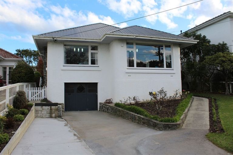 Photo of property in 131 Eglinton Road, Mornington, Dunedin, 9011