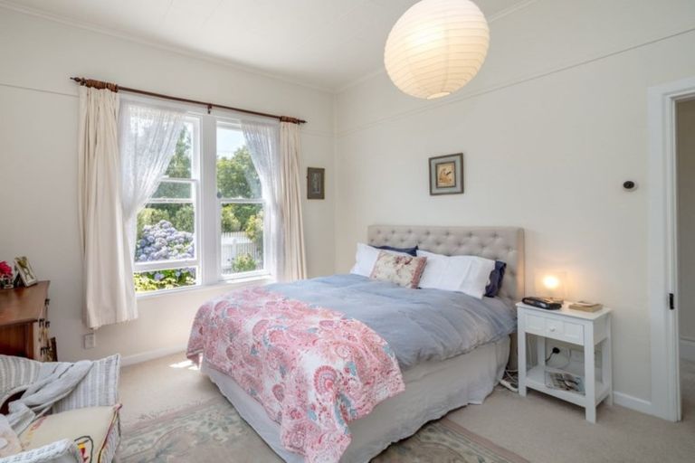 Photo of property in 106 Fox Street, Featherston, 5710