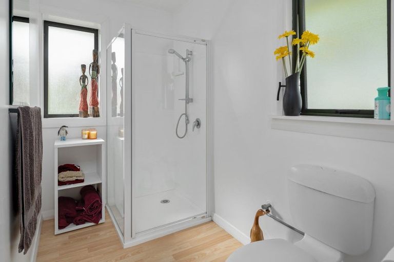 Photo of property in 43 Holdaway Street, Riversdale, Blenheim, 7201