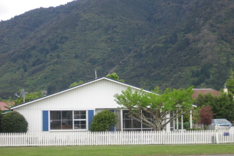 Photo of property in 28 Stanley Avenue, Te Aroha, 3320