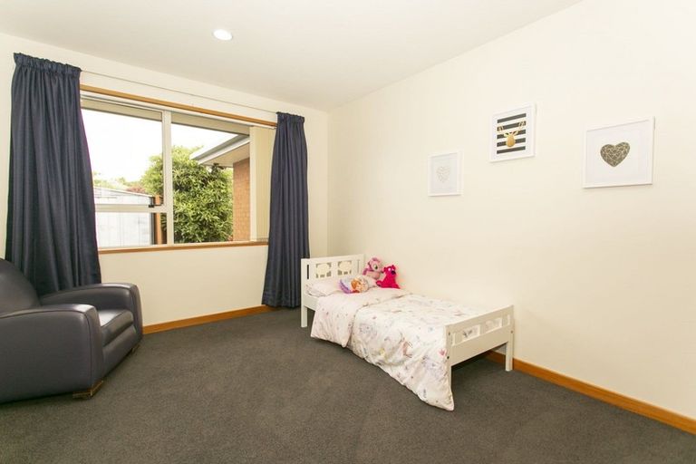 Photo of property in 8 Ferrier Place, Tinwald, Ashburton, 7700