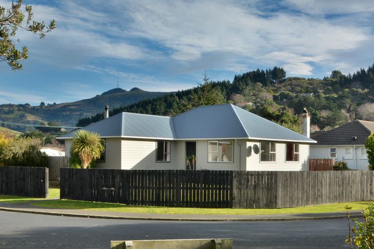 Photo of property in 51 Albertson Avenue, Port Chalmers, 9023