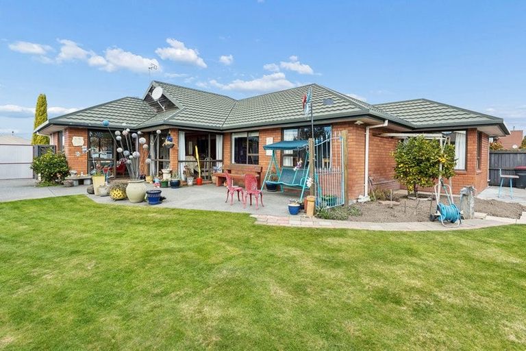 Photo of property in 11 Blakeley Place, Kaiapoi, 7630
