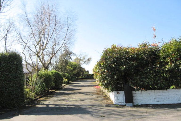 Photo of property in 35 Kidson Terrace, Cashmere, Christchurch, 8022