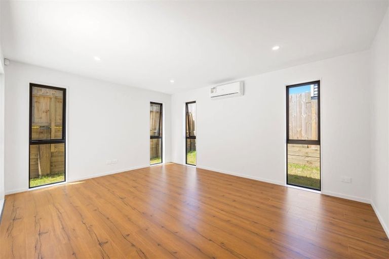 Photo of property in 19 Ta Moko Drive, Gulf Harbour, Whangaparaoa, 0930