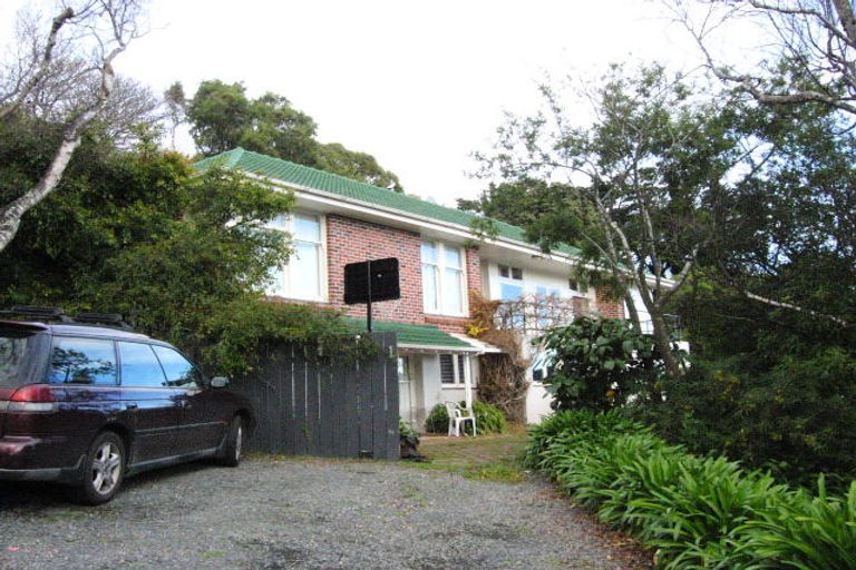 Photo of property in 1 Rosehill Road, Macandrew Bay, Dunedin, 9077