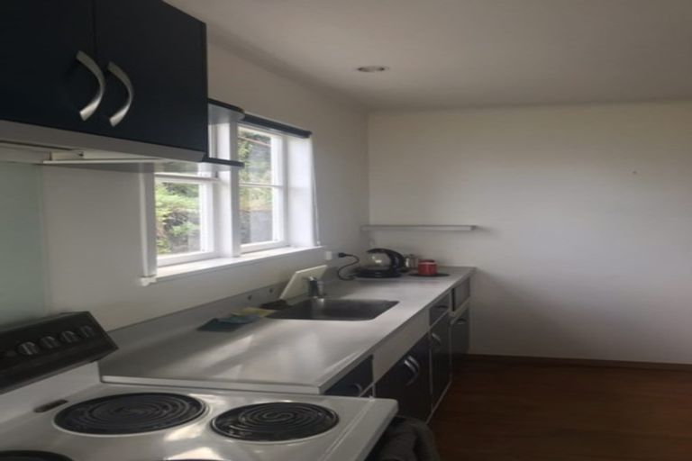 Photo of property in 53 London Road, Korokoro, Lower Hutt, 5012