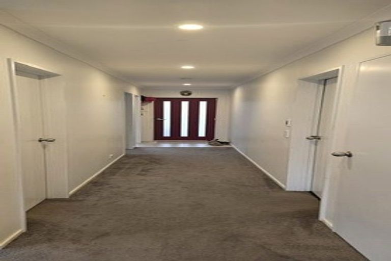 Photo of property in 10 Kutukutu Street, Takanini, 2112