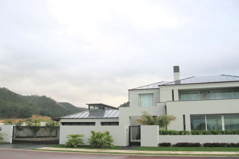 Photo of property in 116 Waterways Parade, Pauanui, Hikuai, 3579