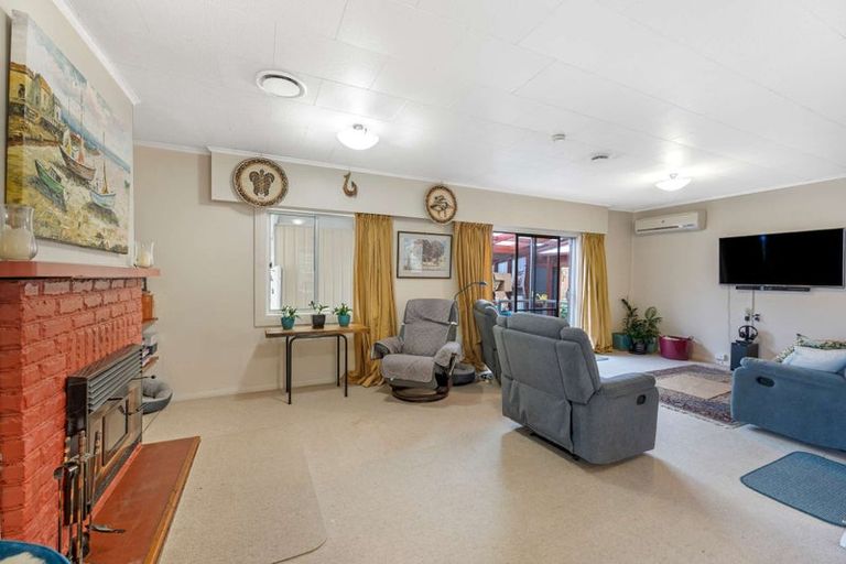 Photo of property in 102 Lucknow Street, Wairoa, 4108