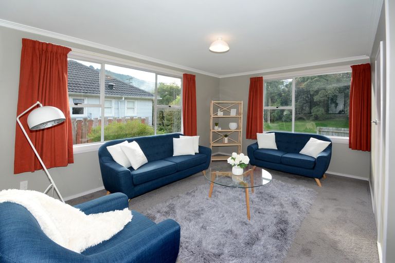 Photo of property in 51 Albertson Avenue, Port Chalmers, 9023