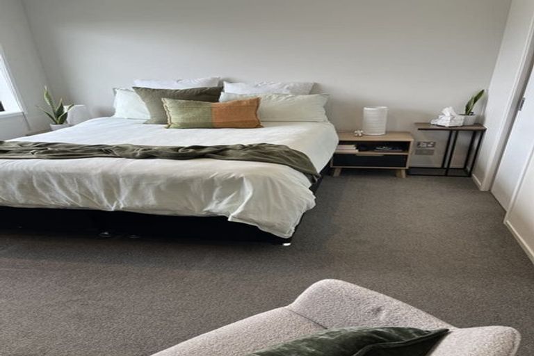 Photo of property in 32 Hobsonville Point Road, Hobsonville, Auckland, 0616