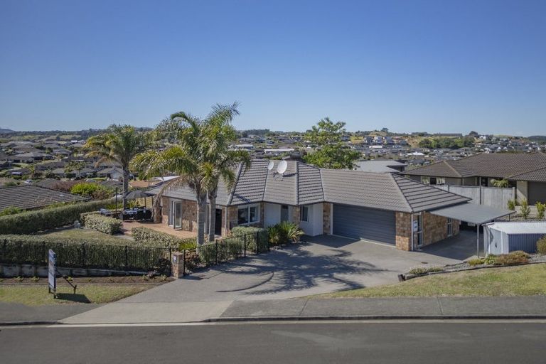 Photo of property in 43 Abby Close, Pukekohe, 2120