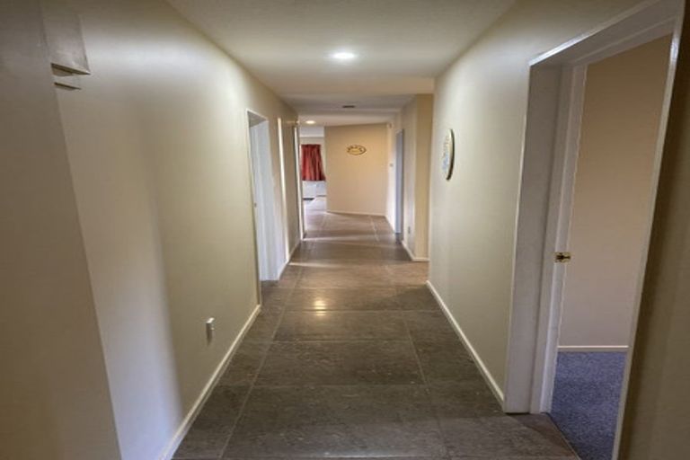 Photo of property in 41 Manor Place, Bryndwr, Christchurch, 8053
