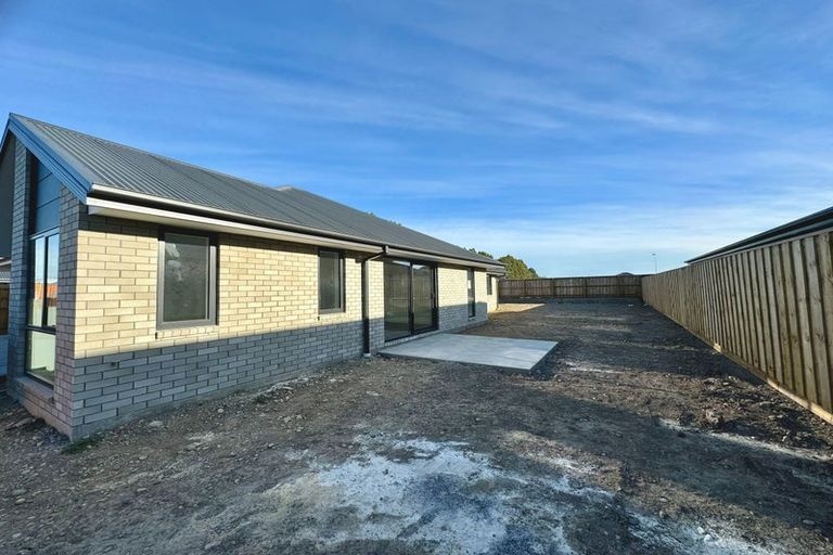 Photo of property in 27 Eric Crozier Road, Darfield, 7571