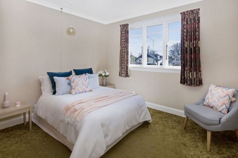 Photo of property in 22 Normans Road, Strowan, Christchurch, 8052