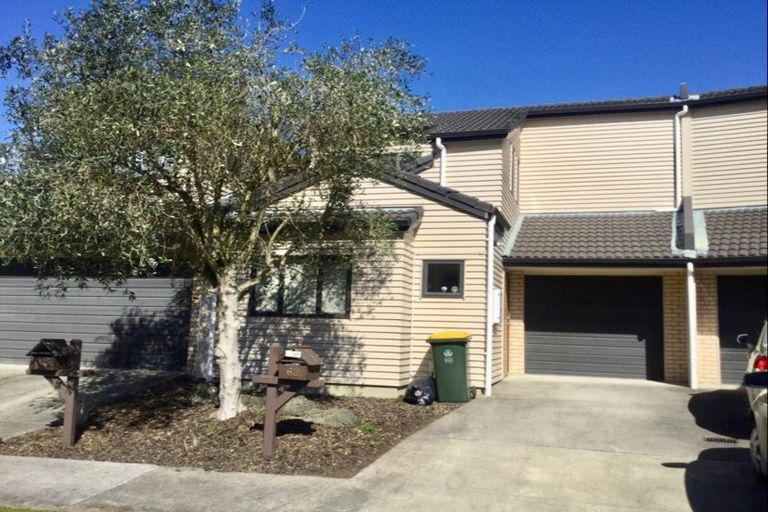 Photo of property in 62 Skip Lane, East Tamaki, Auckland, 2013