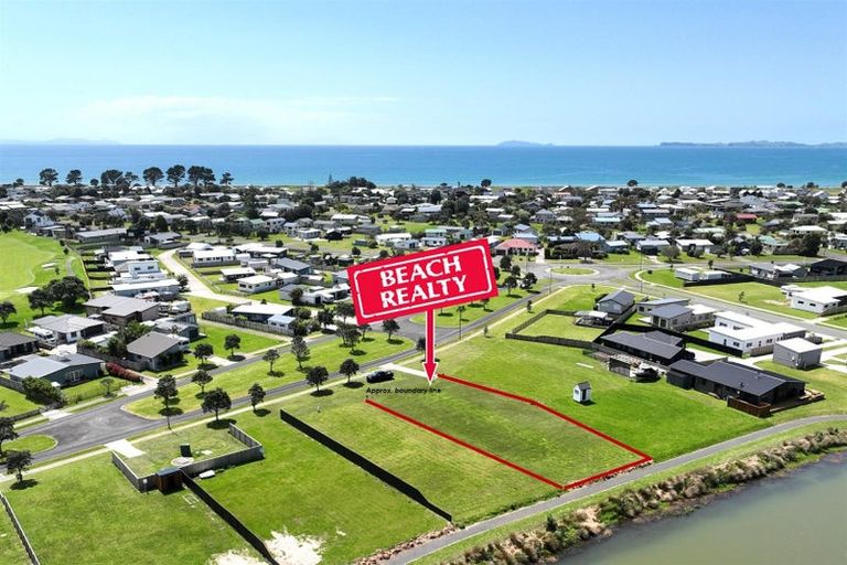 Photo of property in 334 Harbour Drive East, Matarangi, Whitianga, 3592