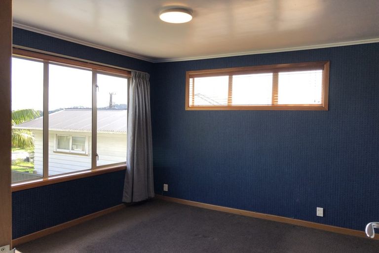 Photo of property in 145 Golf Road, Titirangi, Auckland, 0600