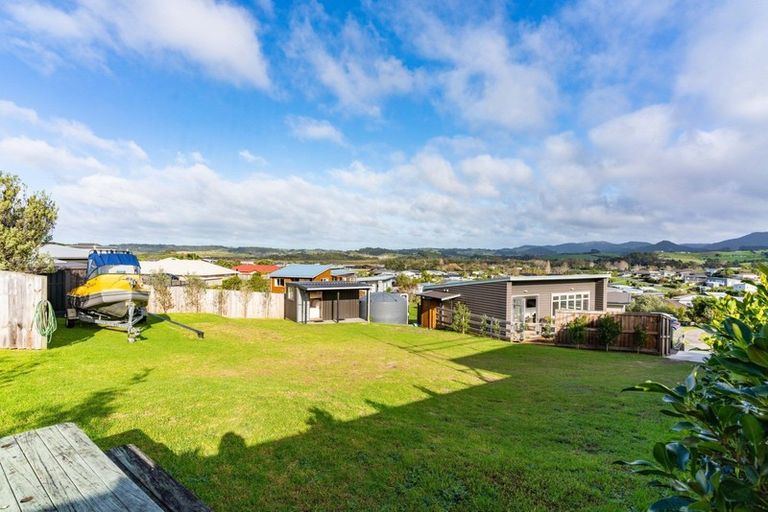 Photo of property in 37 Driftwood Place, Mangawhai Heads, Mangawhai, 0505