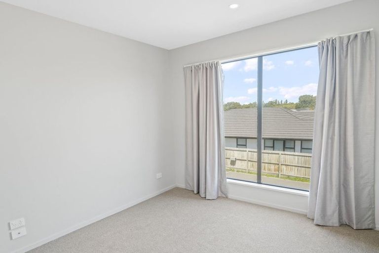 Photo of property in 8a Packard Crescent, Halswell, Christchurch, 8025