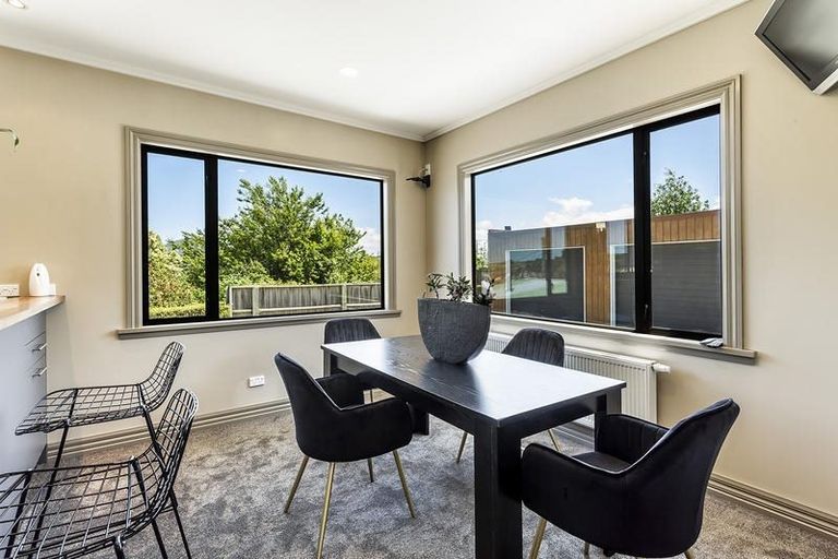 Photo of property in 16 Binnie Street, Abbotsford, Dunedin, 9018