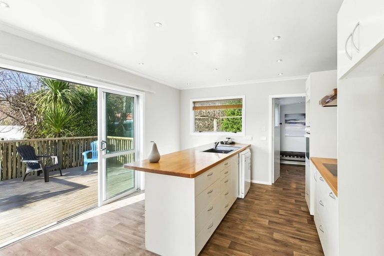 Photo of property in 82 District Road, Green Island, Dunedin, 9018