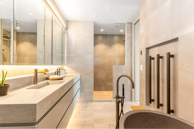 Photo of property in Chaffers Dock, 602/22 Herd Street, Te Aro, Wellington, 6011