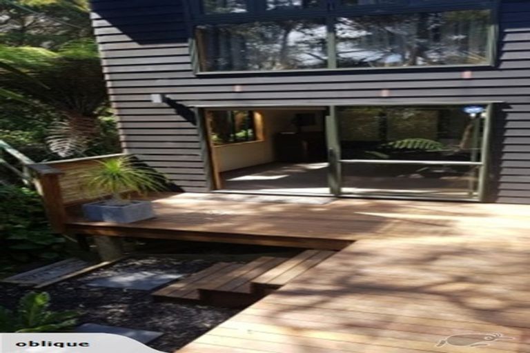 Photo of property in 1/29 John Court Street, Birkenhead, Auckland, 0626