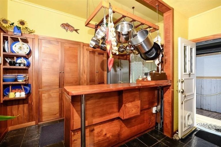 Photo of property in 1 Arawa Street, New Lynn, Auckland, 0600