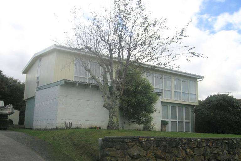 Photo of property in 40 Harbour View Road, Harbour View, Lower Hutt, 5010