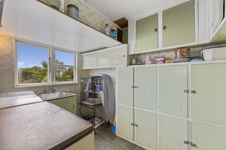 Photo of property in 10 Thesis Street, Halfway Bush, Dunedin, 9010