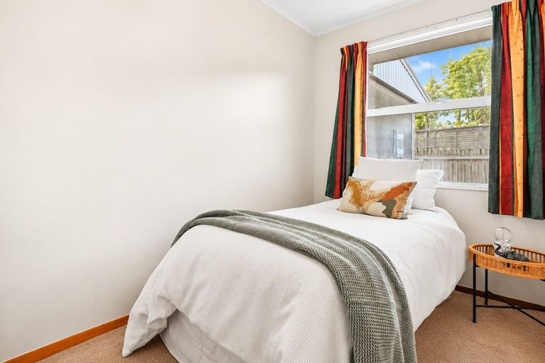 Photo of property in 4/9 Allard Street, Edgeware, Christchurch, 8013