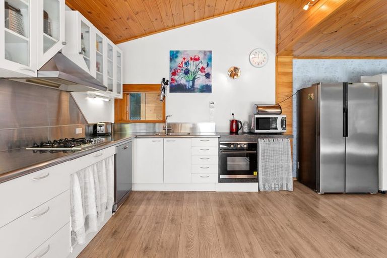 Photo of property in 13a Ross Street, Otane, 4202