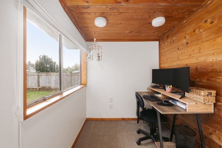 Photo of property in 72 Sherwood Street, Bellevue, Tauranga, 3110