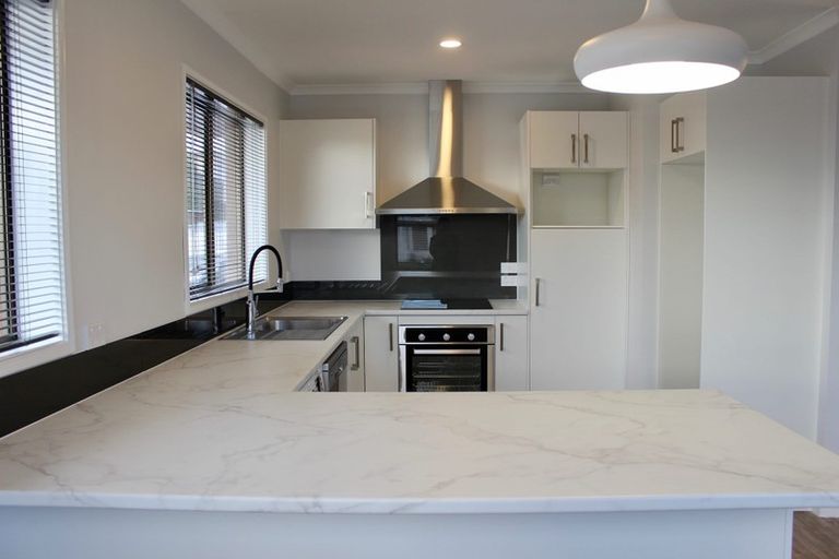 Photo of property in 1/21 Fulford Street, New Plymouth, 4310