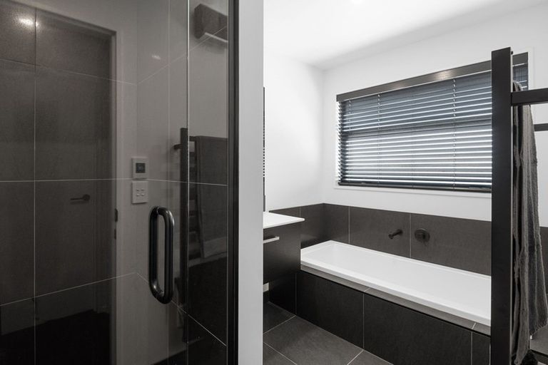 Photo of property in 19 Henrietta Street, Marshland, Christchurch, 8083