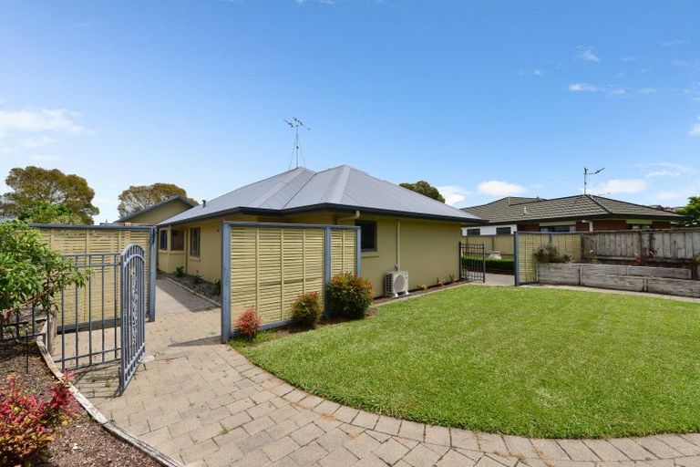 Photo of property in 52 Diomede Glade, Flagstaff, Hamilton, 3210