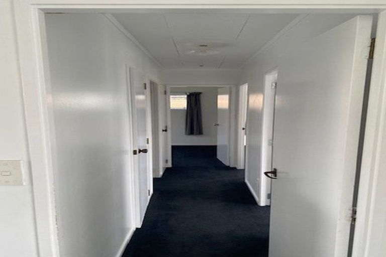 Photo of property in 1/86 Birkdale Road, Birkdale, Auckland, 0626