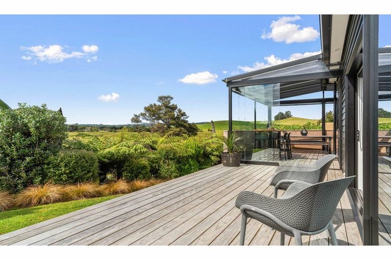 Photo of property in 10 Spinnaker Lane, Mangawhai, 0505