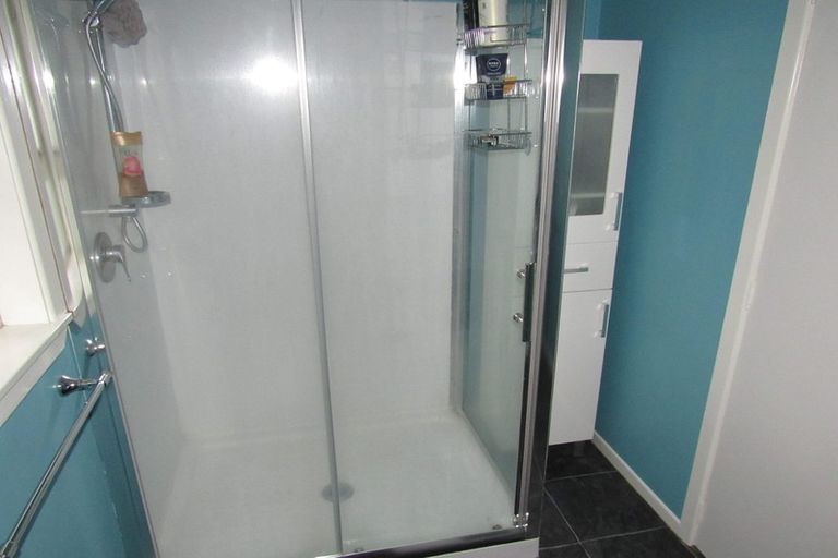 Photo of property in 74 Reid Avenue, Hawera, 4610