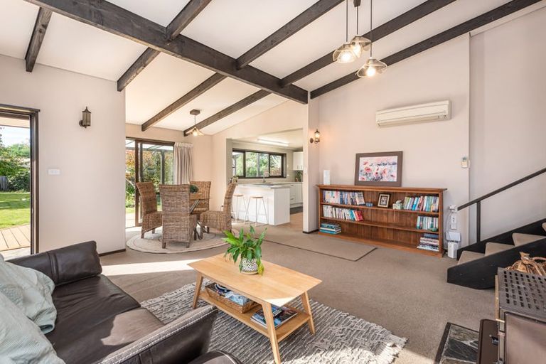 Photo of property in 7 Harewood Road, Oxford, 7430