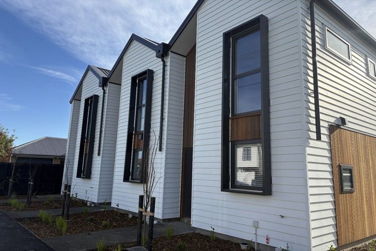 Photo of property in 9/21 Fairfield Avenue, Addington, Christchurch, 8024