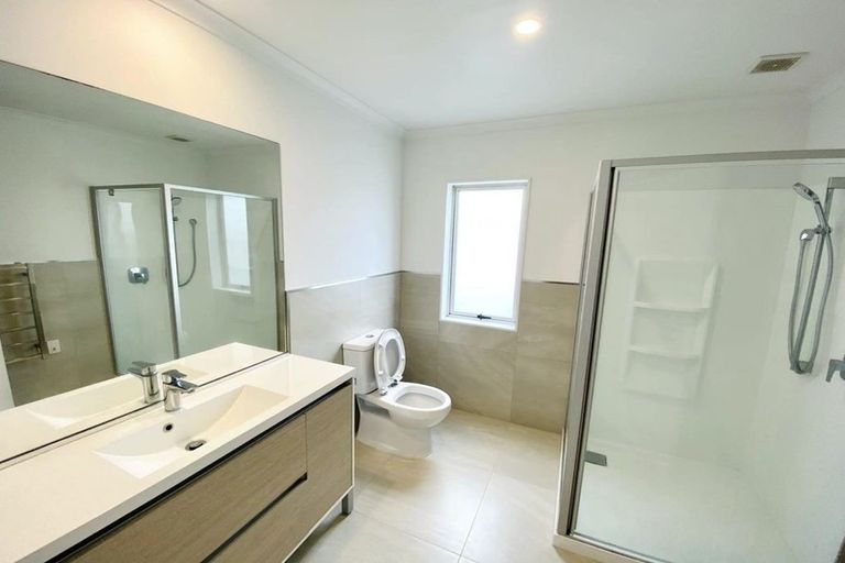 Photo of property in 40d Brigham Creek Road, Whenuapai, Auckland, 0618